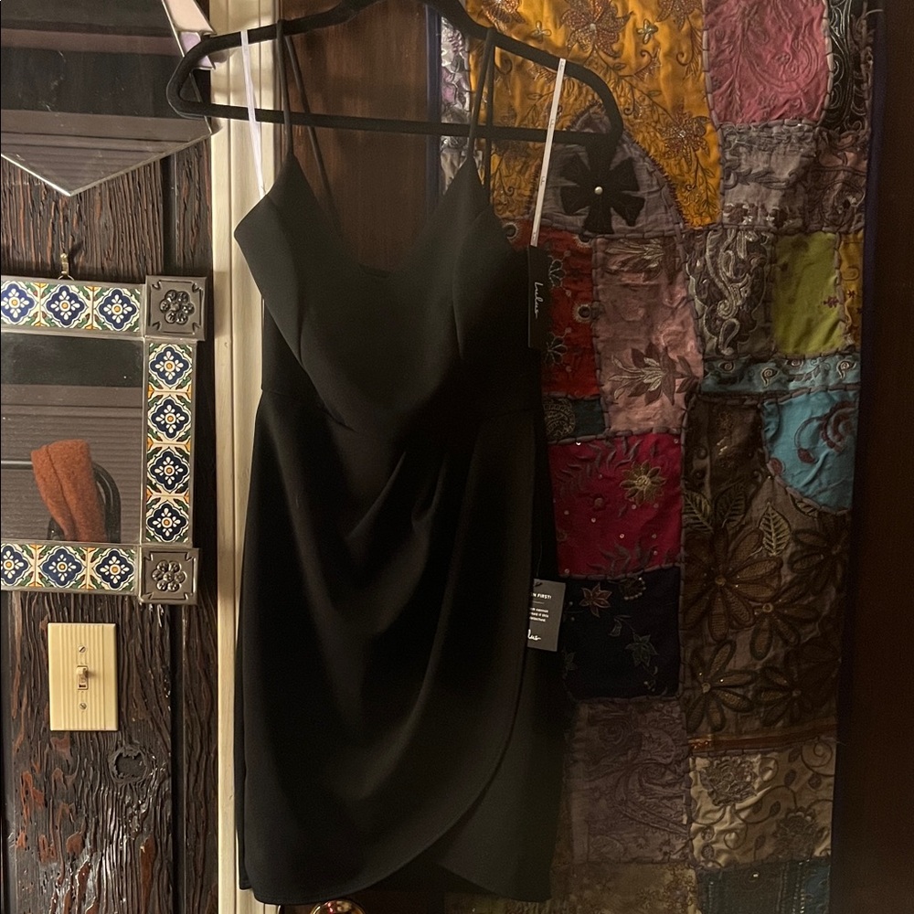 Lulus little black dress